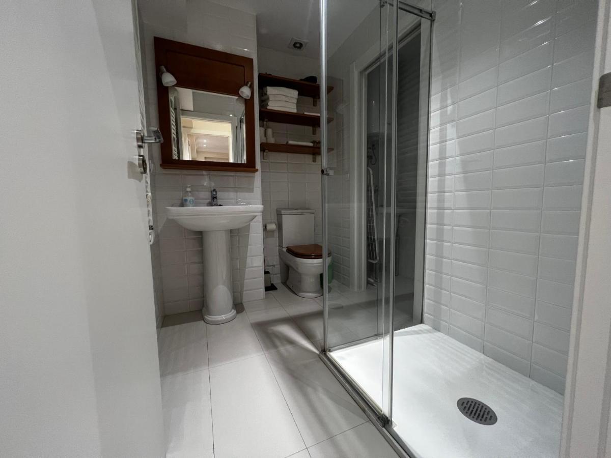 Rentxacobeo Apartment Sarria Exterior photo