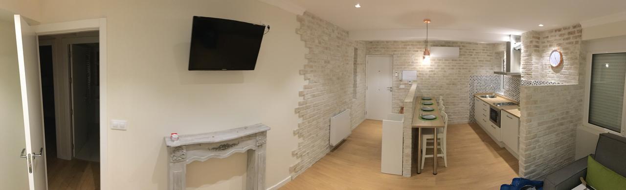 Rentxacobeo Apartment Sarria Exterior photo